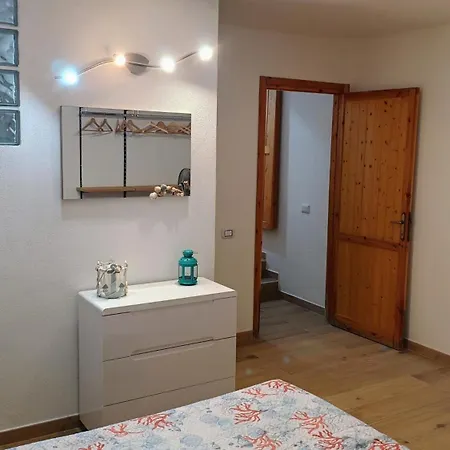 Casa Schiera Solanas Holiday home